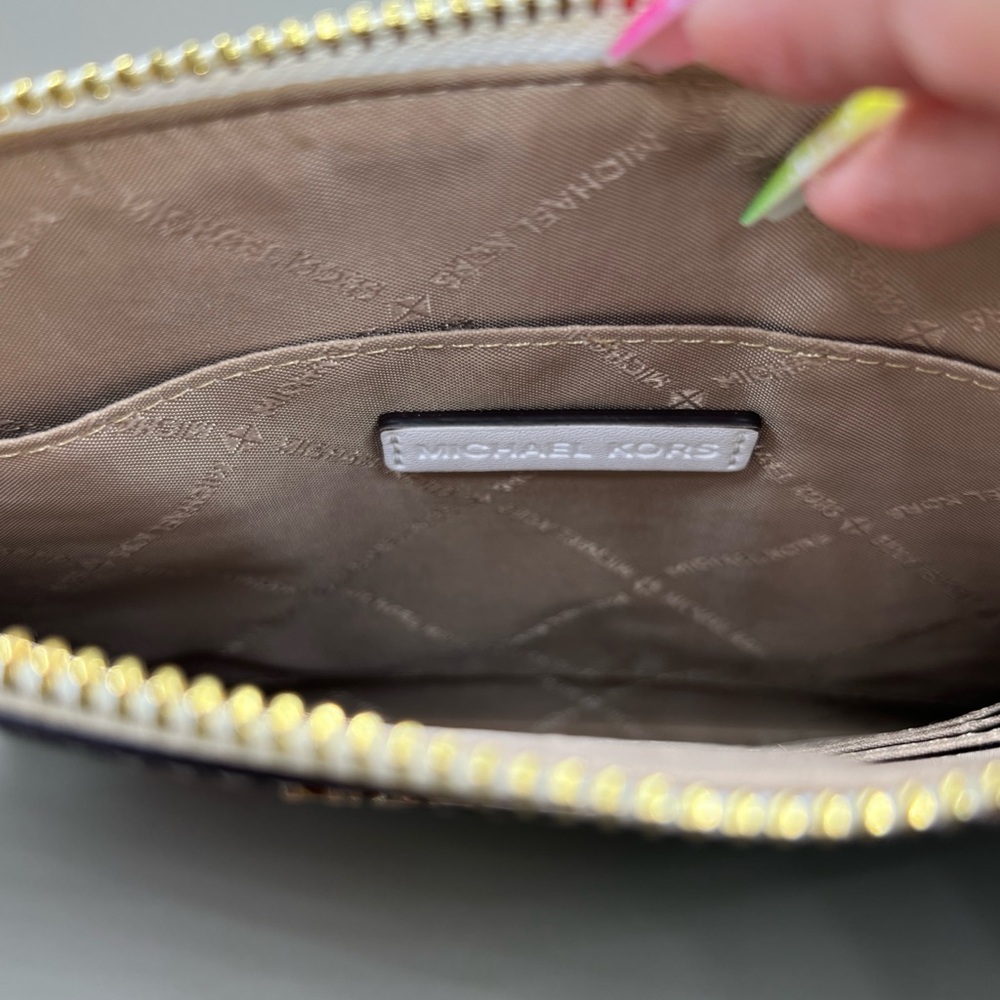 MICHAEL KORS Rainbow Pride MK Logo X-Large Wristlet | NWOT | MSRP $189 | 10βx7β - Picture 7 of 9